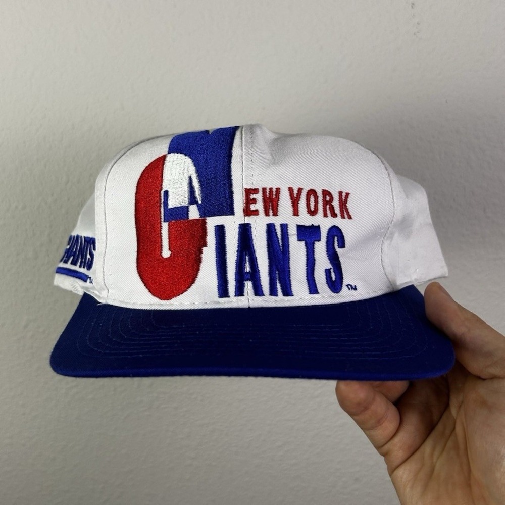 Pro Line New York Giants NFL Snapback Hat Cap White Blue Red‎ Authentic